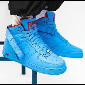 Meet your Posher, Taylor